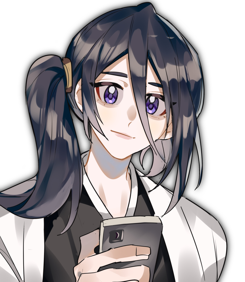 1girl absurdres black_hair black_kimono bleach bleach:_epilogue close-up closed_mouth hair_between_eyes hair_tie haori highres holding holding_phone japanese_clothes kimono kuchiki_rukia looking_at_viewer phone purple_eyes side_ponytail sidelocks simple_background smile solo upper_body white_background xi_luo_an_ya