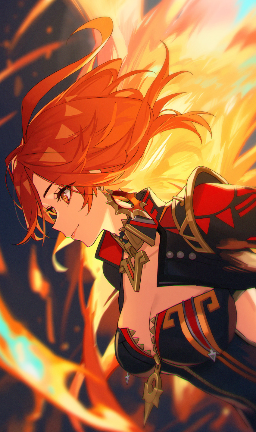 1girl absurdres ahoge biker_clothes bikesuit black_bodysuit blonde_hair bodysuit breasts cleavage genshin_impact highres long_hair mavuika_(genshin_impact) multicolored_hair red_hair shali smile solo upper_body