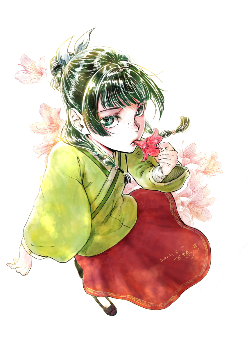 1girl chinese_clothes dated flower flower_in_mouth freckles full_body green_eyes green_hair green_hanfu hanfu highres kusuriya_no_hitorigoto long_hair looking_at_viewer maomao_(kusuriya_no_hitorigoto) solo yoakedori914moz