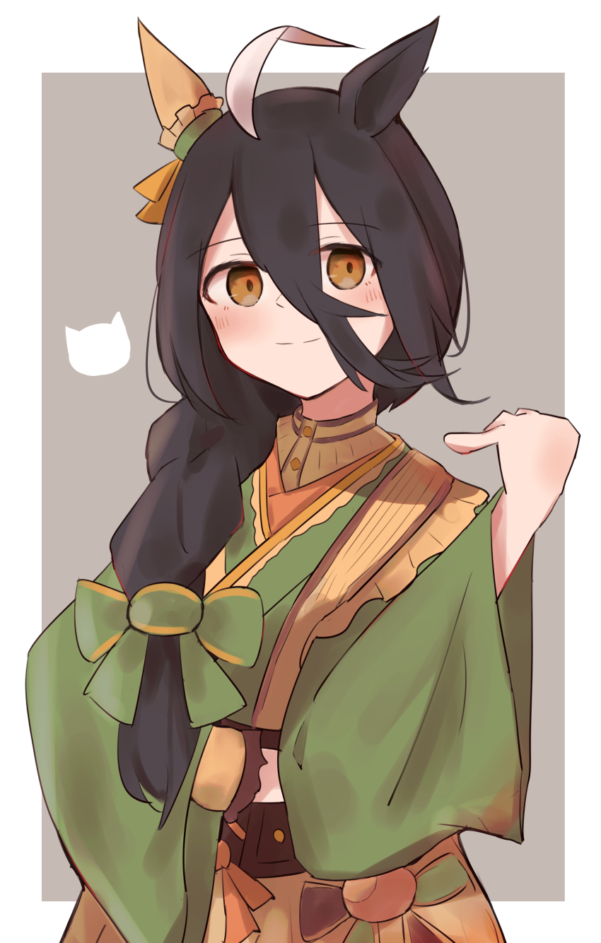 1girl absurdres ahoge animal_ears black_hair bow brown_corset corset earrings green_bow green_kimono hair_between_eyes hair_bow highres horse_ears horse_girl izi_dw japanese_clothes jewelry kimono long_hair maid manhattan_cafe_(umamusume) manhattan_cafe_(verdant_night)_(umamusume) multicolored_hair official_alternate_costume official_alternate_hairstyle orange_eyes solo two-tone_hair umamusume wa_maid white_hair