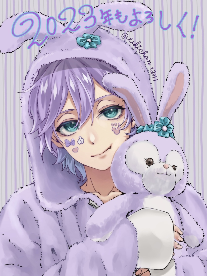 1boy animal_costume blue_eyes commentary_request cosplay dated epel_felmier grey_background highres holding holding_stuffed_toy hood hood_up kigurumi looking_at_viewer male_focus purple_hair rabbit_costume short_hair solo striped_background stuffed_animal stuffed_rabbit stuffed_toy twisted_wonderland ukichan12011 upper_body
