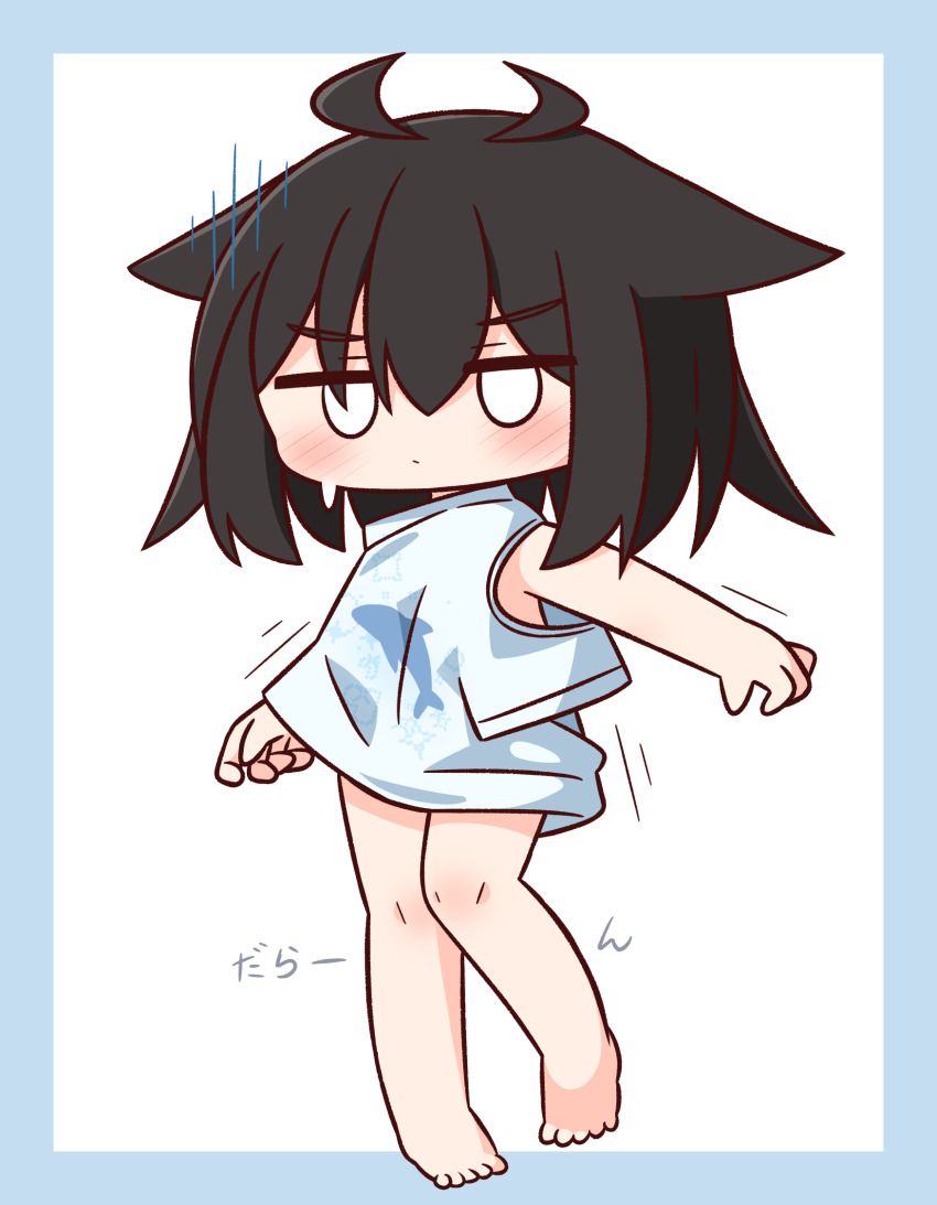 1girl bare_arms barefoot black_hair blank_eyes blue_border blush border chibi closed_mouth full_body hair_between_eyes hana_kazari highres looking_at_viewer original shirt short_sleeves solo standing standing_on_one_leg sweat translation_request v-shaped_eyebrows wardrobe_error white_background white_shirt