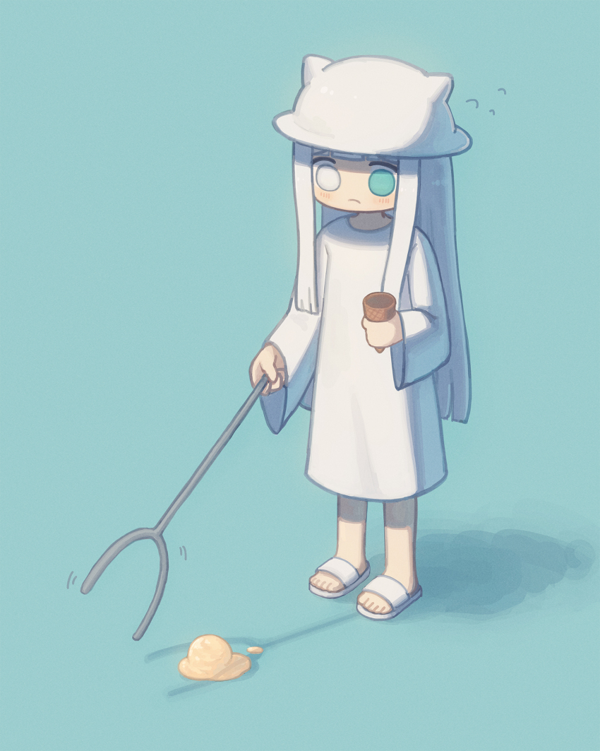 1girl blue_eyes blunt_bangs blunt_ends blush closed_mouth dropped_food flying_sweatdrops food frown full_body futami_ya hat heterochromia highres holding holding_staff horned_hat ice_cream ice_cream_cone long_hair long_sleeves no_socks robe sandals shimeji_simulation sidelocks solo staff standing the_gardener_(shimeji_simulation) white_eyes white_hair white_hat white_robe white_sandals