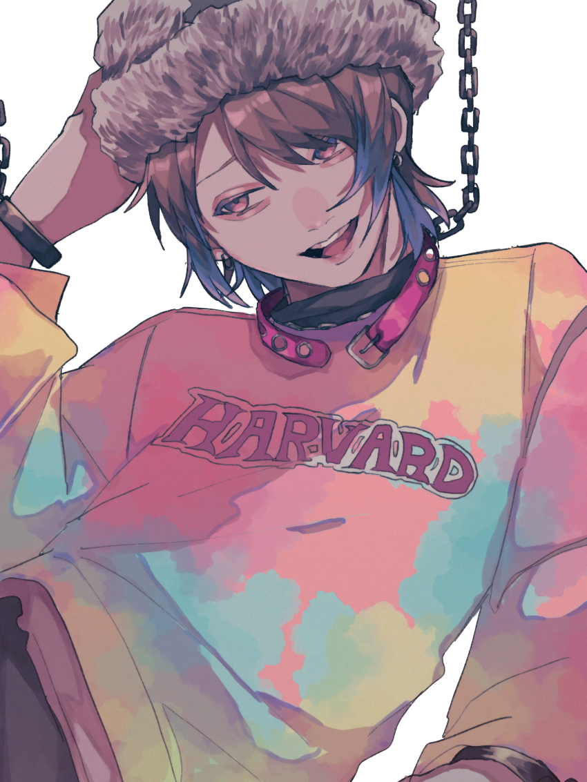 1boy aegyo_sal akune_rindo animal_collar arm_at_side brown_hair chain chain_necklace chained chained_wrists collar college_shirt earrings fur_hat grin hand_on_own_head hat head_tilt highres hoop_earrings hypnosis_mic hypnosis_mic:_rule_the_stage ivinch_u jewelry layered_shirt leaning_back long_sleeves looking_to_the_side male_focus multicolored_hair necklace open_mouth pink_collar pink_eyes raised_inner_eyebrows shiny_lips short_hair simple_background smile solo streaked_hair teeth tie-dye unbuckled upper_body upper_teeth_only white_background