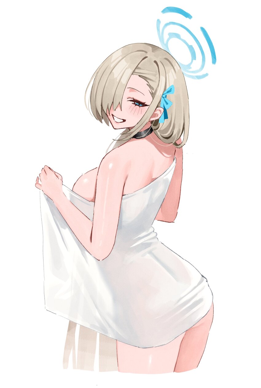 absurdres arched_back asuna_(blue_archive) black_choker blonde_hair blue_archive blue_eyes blue_halo blush breasts choker cropped_legs from_behind grin hair_ribbon halo highres holding holding_towel kono_(xerondan321) large_breasts long_hair naked_towel open_towel parted_bangs ribbon sidelocks simple_background smile standing teeth towel turning_head very_long_hair white_background