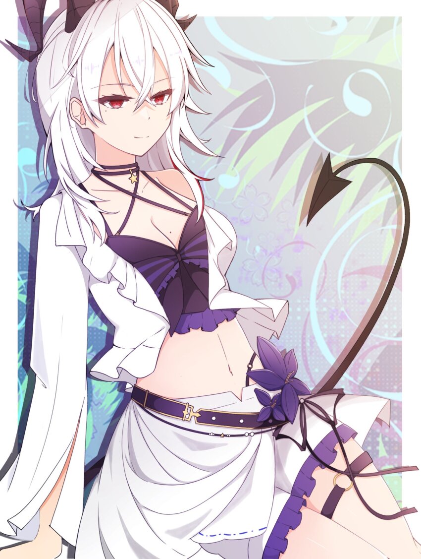 1girl alternate_costume black_horns black_tail breasts cleavage closed_mouth commentary crop_top curled_horns demon_tail hair_between_eyes highres horns jacket large_breasts long_hair long_sleeves midriff mole mole_under_eye multicolored_hair navel o-ring o-ring_thigh_strap purple_shirt red_eyes sarong shirt smile solo streaked_hair tail thigh_strap white_jacket white_sarong wuthering_waves zani_(wuthering_waves) zero_3b