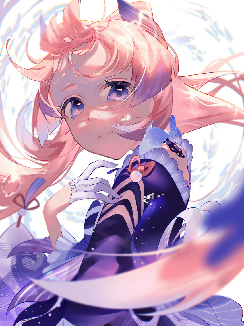 1girl absurdres blush closed_mouth forehead genshin_impact gloves highres horns ir0_0616 japanese_clothes long_hair long_sleeves looking_at_viewer nontraditional_miko pink_hair purple_eyes sangonomiya_kokomi simple_background smile solo underwater white_background white_gloves wide_sleeves
