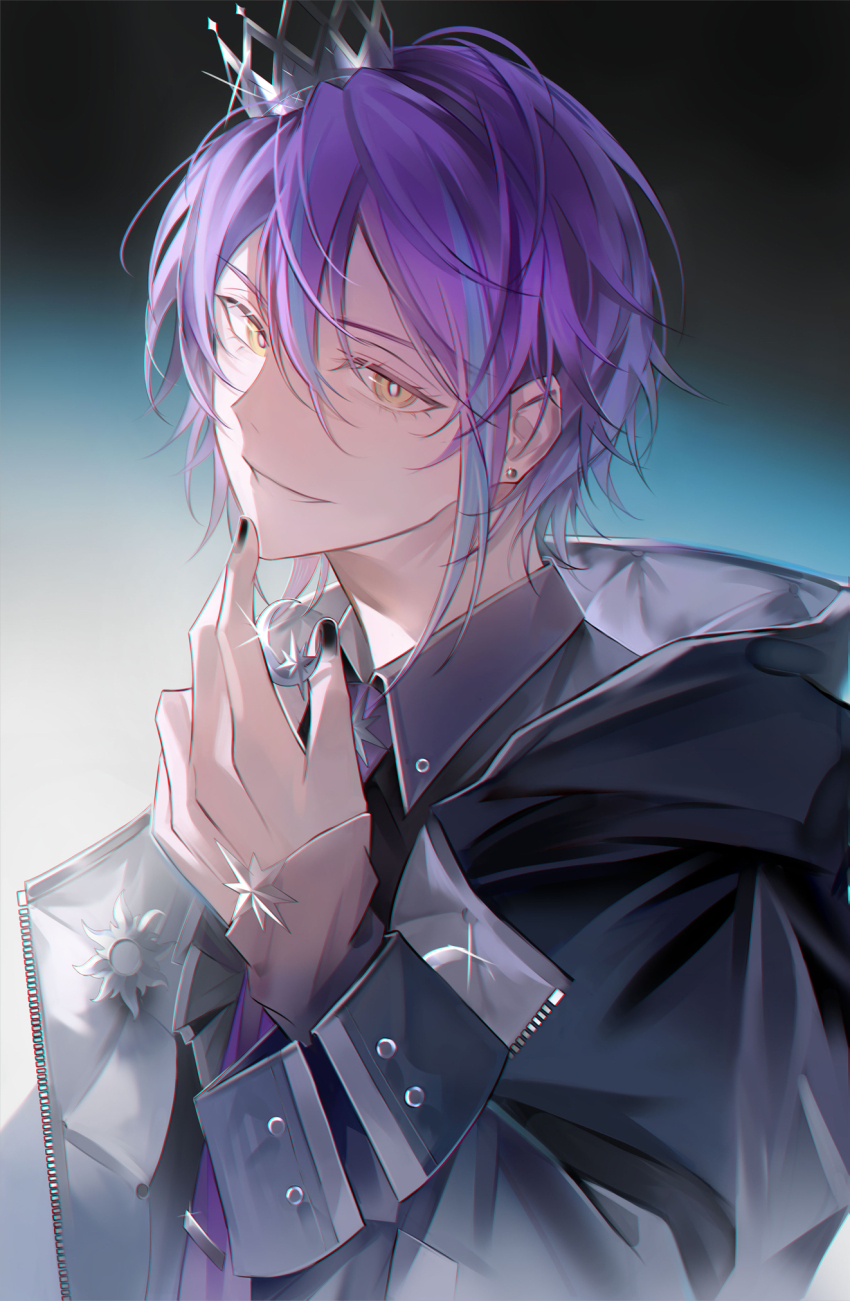1boy black_jacket black_nails crown gradient_background hair_between_eyes hand_on_own_chin highres jacket kamishiro_rui long_sleeves loose_hair_strand male_focus mini_crown multicolored_hair nail_polish piercing project_sekai purple_hair sanse_(sssei_33) short_hair sleeves_past_wrists smile solo streaked_hair upper_body yellow_eyes