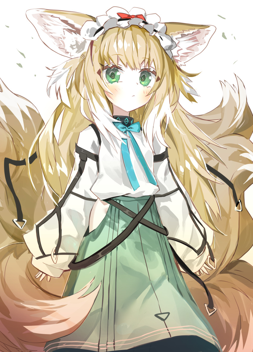 1girl alternate_costume animal_ear_fluff animal_ears arknights black_collar blonde_hair blue_bow blue_bowtie blush bow bowtie closed_mouth collar colored_tips commentary fox_ears fox_girl fox_tail green_eyes green_skirt highres infection_monitor_(arknights) kitsune kyuubi long_skirt long_sleeves looking_at_viewer multicolored_hair multiple_tails ryoma_(rym_369) shirt simple_background skirt sleeves_past_wrists solo suzuran_(arknights) tail two-tone_hair white_background white_hair white_shirt