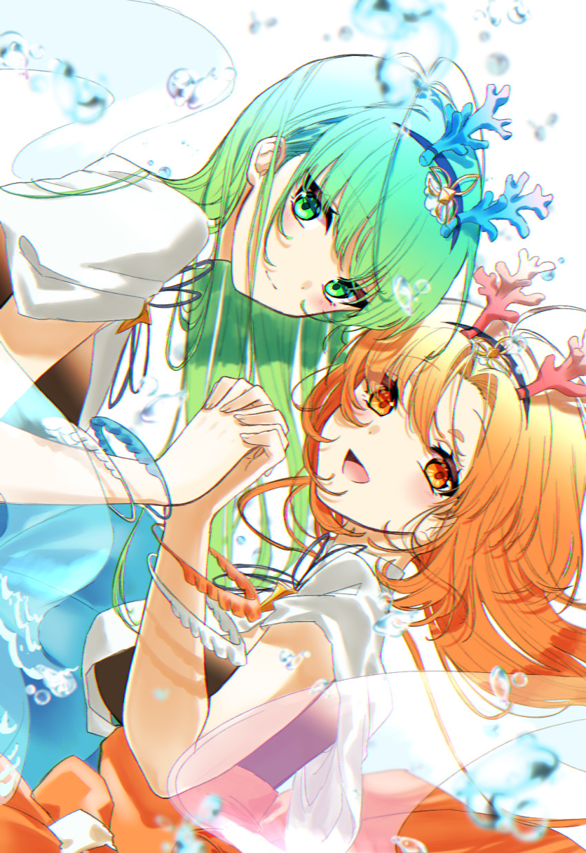 2girls black_shirt blush breasts capelet coral_hair_ornament fate/grand_order fate_(series) green_eyes green_hair green_skirt hairband hibino_hibiki highres holding_hands katsuragi_chikagi long_hair looking_at_viewer medium_breasts multiple_girls open_mouth orange_eyes orange_hair orange_skirt shidare_yanagi shirt short_sleeves skirt smile type-moon white_capelet