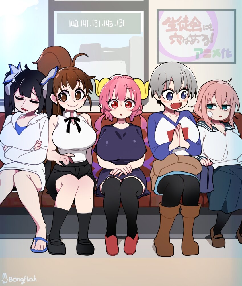 5girls :&gt; :o aqua_eyes black_hair blue_eyes bongfill breasts brown_eyes brown_hair character_request cleavage crossed_arms crossover dragon_girl dragon_horns dress dungeon_ni_deai_wo_motomeru_no_wa_machigatteiru_darou_ka fang grey_hair hestia_(danmachi) highres horns ilulu_(maidragon) indoors kobayashi-san_chi_no_maidragon large_breasts leggings long_hair looking_at_another looking_at_viewer low_twintails medium_hair michinoku_komaro multiple_girls oppai_loli pink_hair ponytail red_eyes school_uniform seitokai_ni_mo_ana_wa_aru! short_hair sitting skin_fang skirt sleeveless smile taneshima_popura trait_connection twintails uzaki-chan_wa_asobitai! uzaki_hana white_dress wide_hips working!!