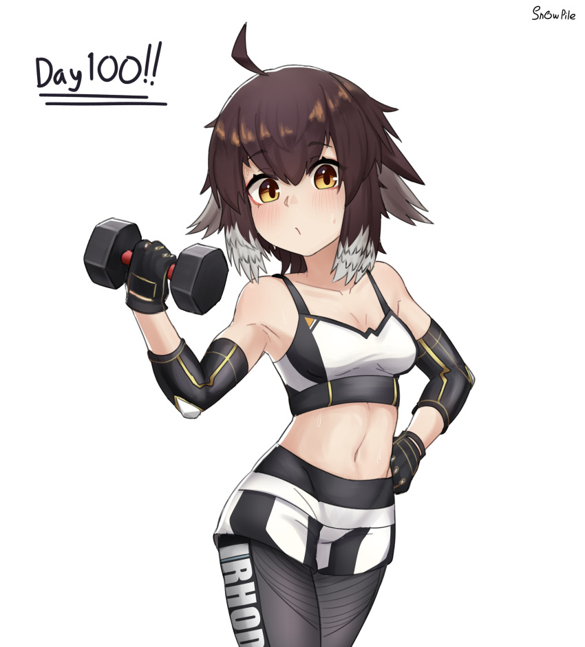 1girl absurdres ahoge arknights artist_name bare_shoulders bird_girl black_gloves black_leggings blush breasts brown_hair compression_sleeve crop_top dumbbell feather_hair gloves hair_between_eyes highres holding leggings leggings_under_shorts looking_at_viewer medium_hair midriff multicolored_hair navel pileofsnow plume_(arknights) plume_(easy_time)_(arknights) simple_background small_breasts solo sports_bra two-tone_hair white_background white_hair yellow_eyes