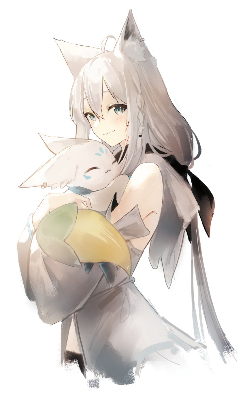 1girl absurdres animal_ears armpit_crease braid creature cropped_legs detached_sleeves fox_ears fox_girl from_side grey_eyes grey_hair hair_ribbon highres holding holding_creature hololive hood hood_down hoodie hug kyoko_(zeprii4) long_hair looking_at_viewer ponytail ribbon shirakami_fubuki shirakami_fubuki_(1st_costume) simple_background sukonbu_(shirakami_fubuki) virtual_youtuber white_background
