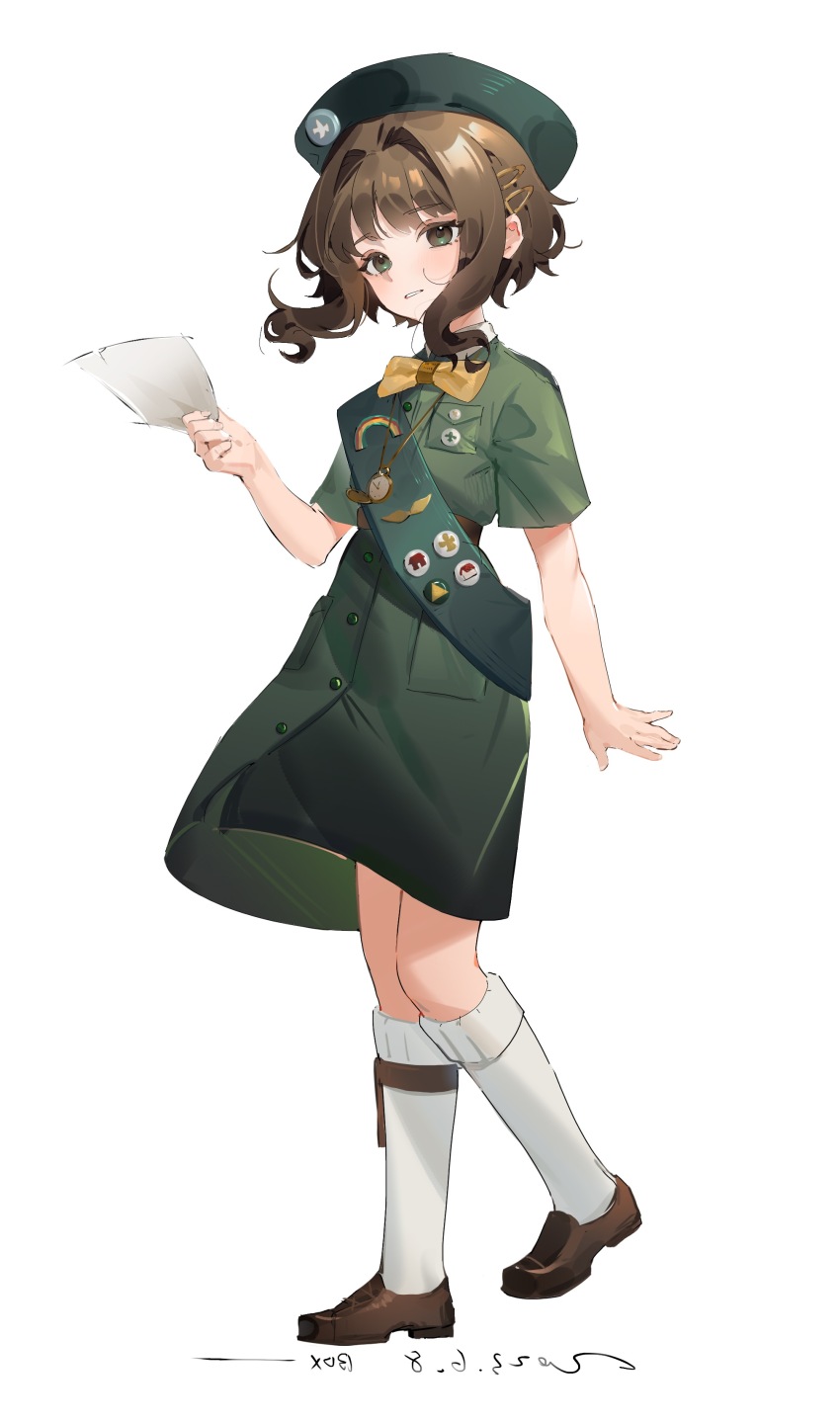 1girl absurdres badge beiming_jiaorouji beret black_footwear bow bowtie breast_pocket brown_hair chinese_commentary dated dress eagle_(reverse:1999) foot_up full_body girl_scout green_dress green_eyes green_hat green_sash hair_ornament hairclip hand_up hat highres holding holding_paper looking_at_viewer mirrored_text paper parted_lips pocket pocket_watch reverse:1999 sash scout_uniform short_dress short_hair short_sleeves shoulder_sash signature socks solo standing standing_on_one_leg watch white_background white_socks yellow_bow yellow_bowtie