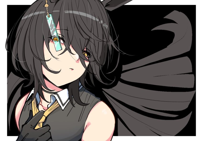 1girl alternate_hair_length alternate_hairstyle animal_ears black_choker black_coat black_gloves black_shirt choker coat coat_on_shoulders ear_tag earrings expressionless gloves hair_between_eyes hand_up heterochromia horse_ears horse_girl jewelry kawamochi_(tddm3573) long_bangs long_hair_between_eyes looking_at_viewer manhattan_cafe_(umamusume) necktie parted_lips red_eyes shirt single_earring sleeveless sleeveless_shirt slit_pupils solo umamusume wolf_cut yellow_eyes yellow_necktie