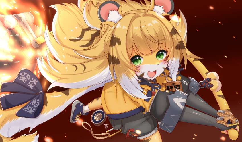 1girl animal_ears animal_nose blonde_hair brown_hair embers fang fire floating_hair furrification furry furry_female green_eyes highres holding holding_weapon horokusa_(korai) hu_wei_(zenless_zone_zero) jacket ju_fufu long_hair looking_at_viewer multicolored_hair open_mouth socks solo tail tiger_ears tiger_girl tiger_tail very_long_hair weapon whiskers white_hair white_socks zenless_zone_zero