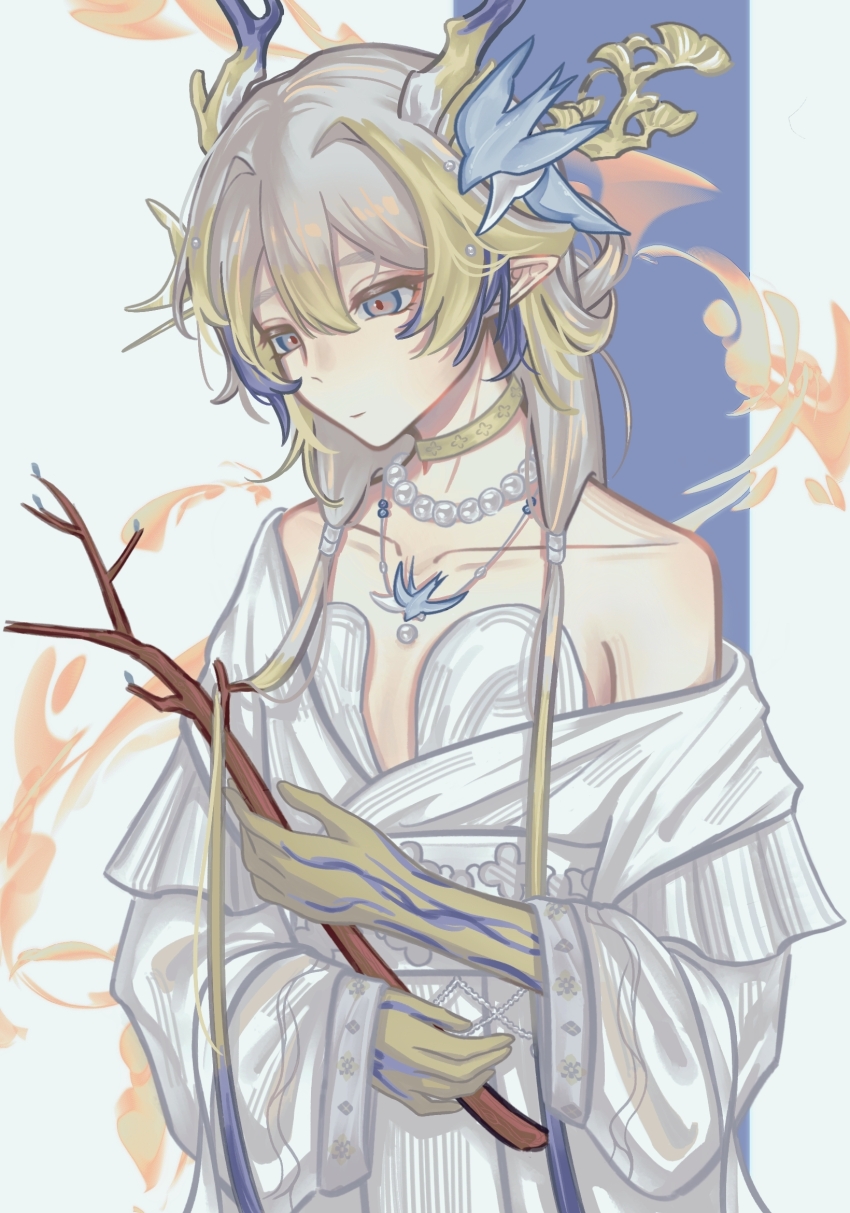 1girl ambience_synesthesia arknights blonde_hair blue_eyes blue_hair branch chinese_commentary choker closed_mouth collarbone colored_extremities commentary_request dress expressionless grey_hair hair_between_eyes hair_ornament highres holding holding_branch jewelry long_hair long_sleeves looking_down multicolored_hair necklace off_shoulder official_alternate_costume pearl_necklace pointy_ears shu_(arknights) shu_(bingwenyuyou)_(arknights) shu_shu_shu_lan solo upper_body white_dress yellow_choker
