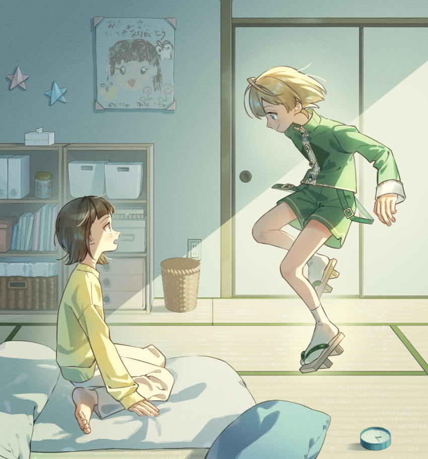1boy 1girl absurdres analog_clock ayumi barefoot black_hair blonde_hair clock drawing_(object) eye_contact feet floating futon geta green_shirt green_shorts highres indoors long_sleeves looking_at_another open_mouth original pillow profile shirt shorts sitting sliding_doors smile tabi tatami trash_can wariza yellow_shirt