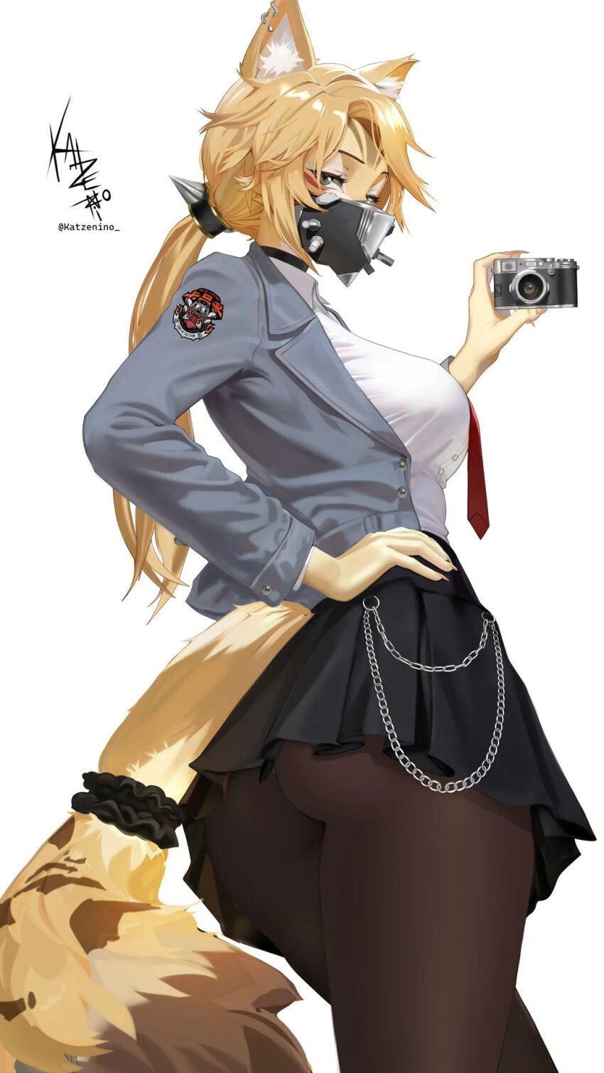 1girl alternate_costume animal_ears ass ass_focus black_pantyhose black_skirt blonde_hair body_fur breasts camera cat_ears cat_girl chain choker commentary emblem facial_mark from_side furry furry_female hairband hand_on_own_hip highres holding holding_camera jacket katzenino large_breasts looking_back mask necktie open_clothes open_jacket pantyhose ponytail pulchra_fellini shirt sideboob sideways_glance signature simple_background skirt solo spiked_hairband spiked_mask spikes striped_fur tail tail_scrunchie twitter_username white_background white_shirt zenless_zone_zero