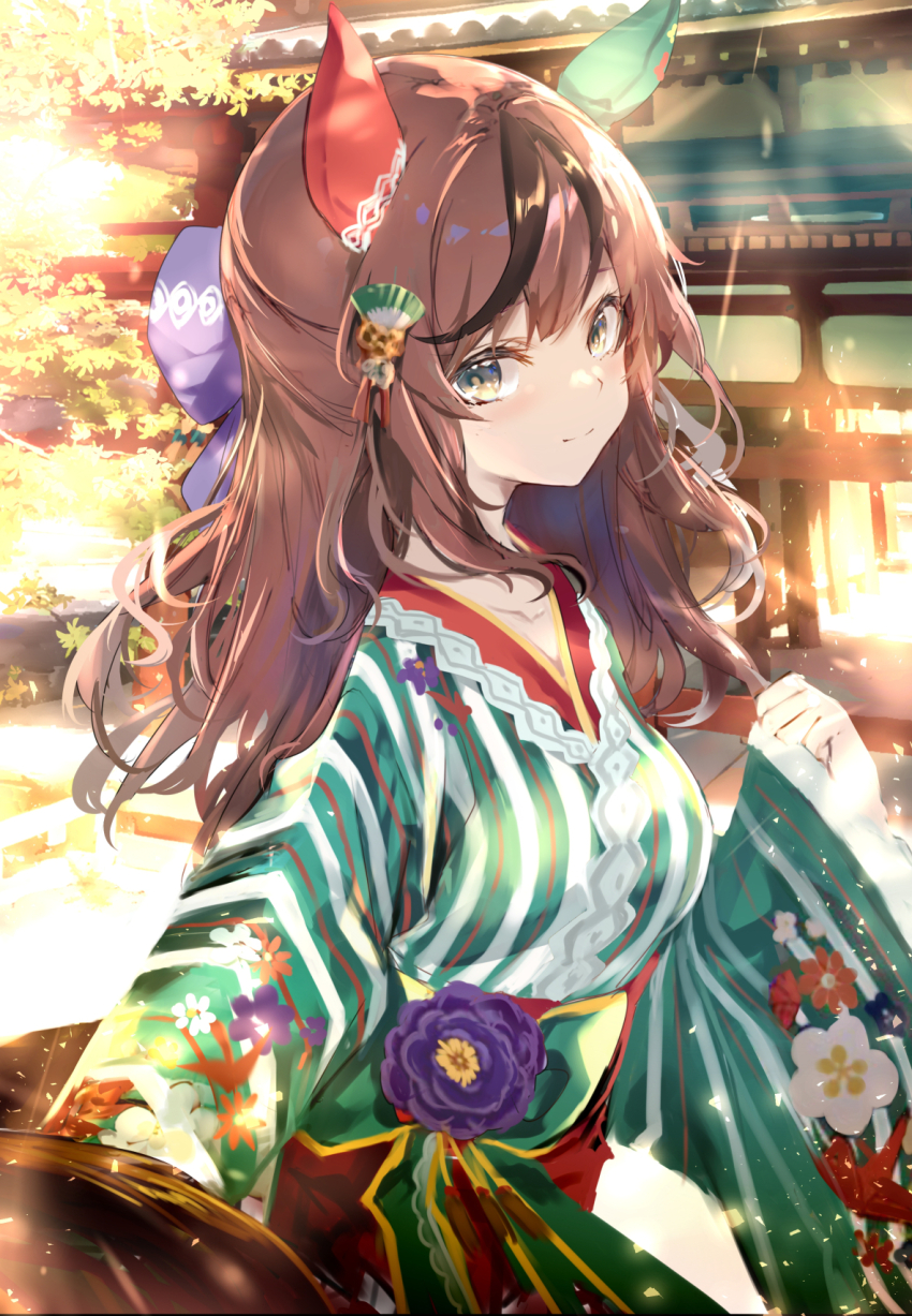 1girl animal_ears blurry blurry_background blush brown_eyes collarbone commentary_request ear_covers fidgeting hair_ornament highres horse_ears horse_girl japanese_clothes kimono long_hair looking_at_viewer medium_hair nice_nature_(converging_wishes)_(umamusume) nice_nature_(umamusume) official_alternate_costume official_alternate_hairstyle open_mouth outdoors red_hair shrine solo sparkle umamusume uu-tan_(hushigi10)