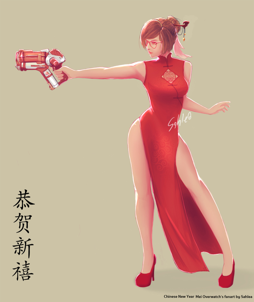 1girl alternate_costume artist_name bare_shoulders breasts character_name china_dress chinese_clothes chinese_text closed_mouth copyright_name dress energy_gun female_focus finger_on_trigger full_body glasses green_background gun hair_bun hair_ornament hair_stick hands_up high_heels highres holding holding_gun holding_weapon legs_apart lips loincloth long_dress medium_breasts mei_(overwatch) nose overwatch overwatch_1 pelvic_curtain pointing ray_gun red-framed_eyewear red_dress red_lips red_shoes sahlea shoes short_sleeves side_slit simple_background single_hair_bun sleeveless sleeveless_dress solo standing swept_bangs turtleneck weapon