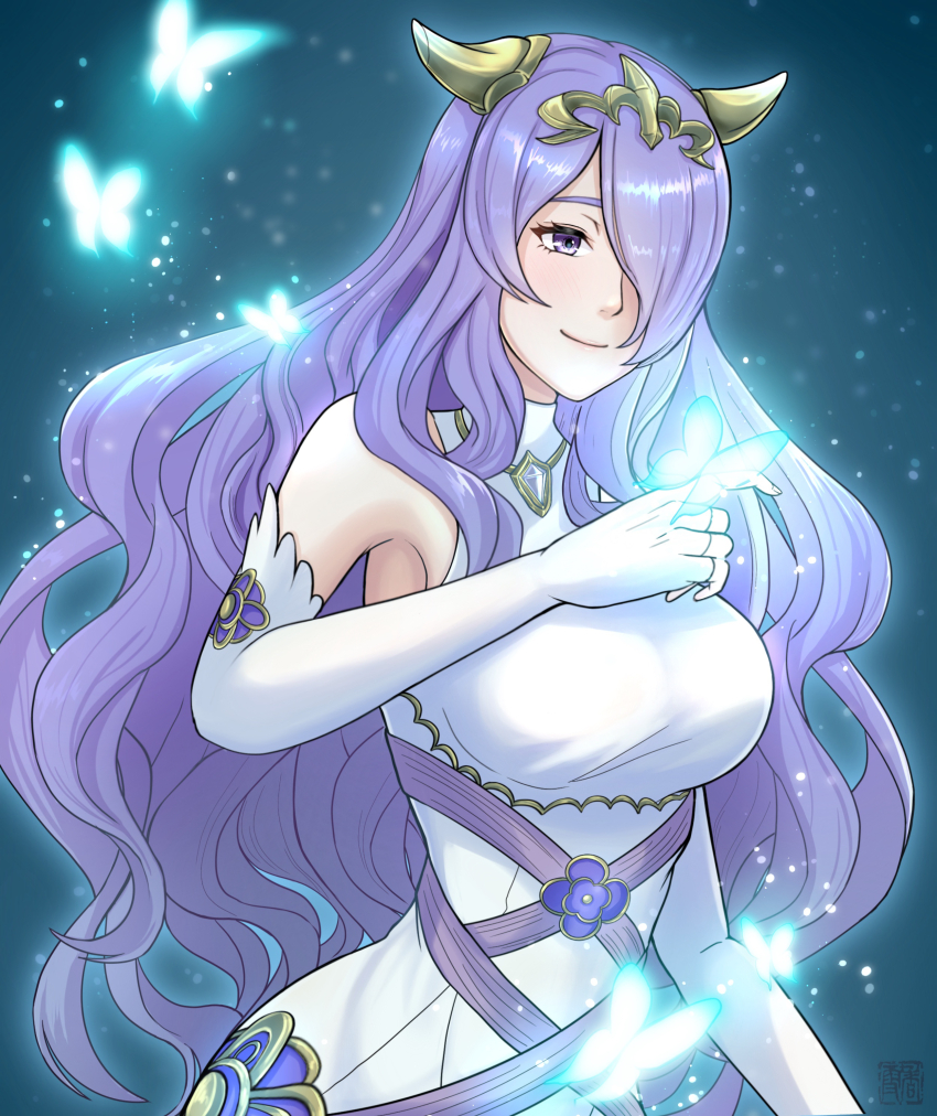 1girl absurdres bare_shoulders blue_background blue_butterfly breasts bug butterfly camilla_(adrift)_(fire_emblem) camilla_(fire_emblem) closed_mouth commentary_request detached_sleeves dress elbow_gloves fake_horns fire_emblem fire_emblem_fates fire_emblem_heroes gloves gold_horns hair_over_one_eye highres horns insect kousetu0506 large_breasts nintendo official_alternate_costume one_eye_covered purple_eyes purple_hair sleeveless sleeveless_dress smile solo wavy_hair white_dress white_gloves
