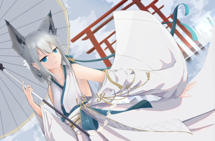 1girl animal_ear_fluff animal_ears azur_lane blue_eyes closed_mouth commentary commentary_request cowboy_shot english_commentary fox_ears fox_girl hair_bun highres holding holding_umbrella japanese_clothes kawakaze_(azur_lane) kawakaze_(unsullied_white_fox)_(azur_lane) kimono long_hair long_sleeves official_alternate_costume s7ia-(shia) solo torii umbrella white_hair white_kimono