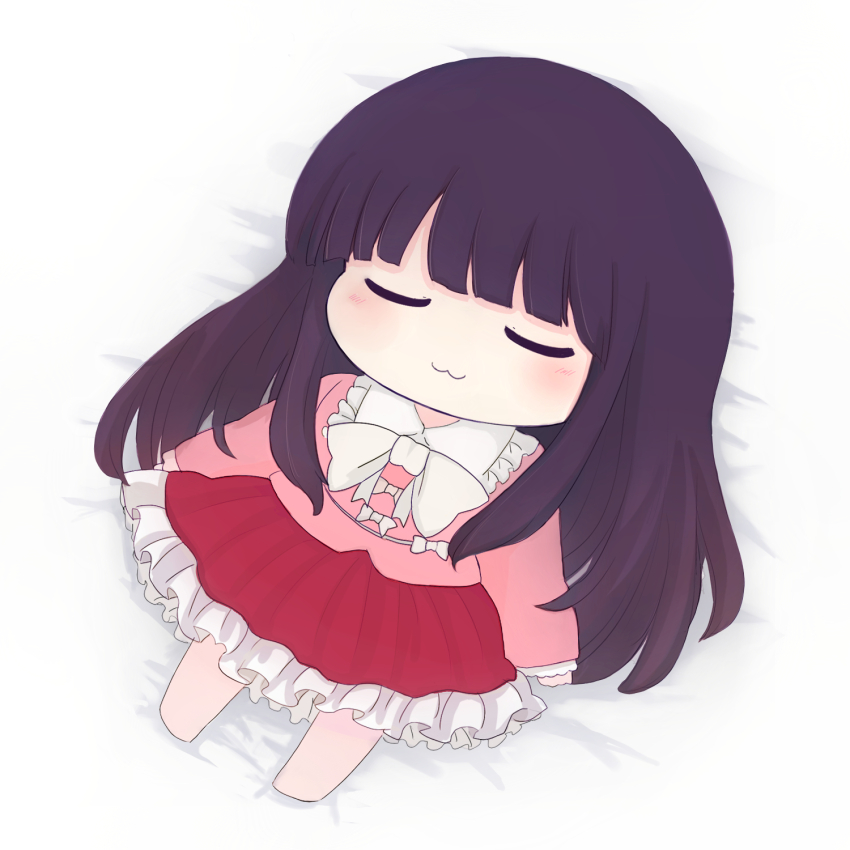 1girl :3 azuma_meri barefoot blouse blunt_bangs bow bowtie chibi closed_eyes commentary_request frilled_shirt_collar frilled_skirt frilled_sleeves frills highres hime_cut houraisan_kaguya long_hair long_sleeves lying on_back pink_shirt red_skirt revision shirt sidelocks skirt sleeping solo teruyof touhou white_bow white_bowtie