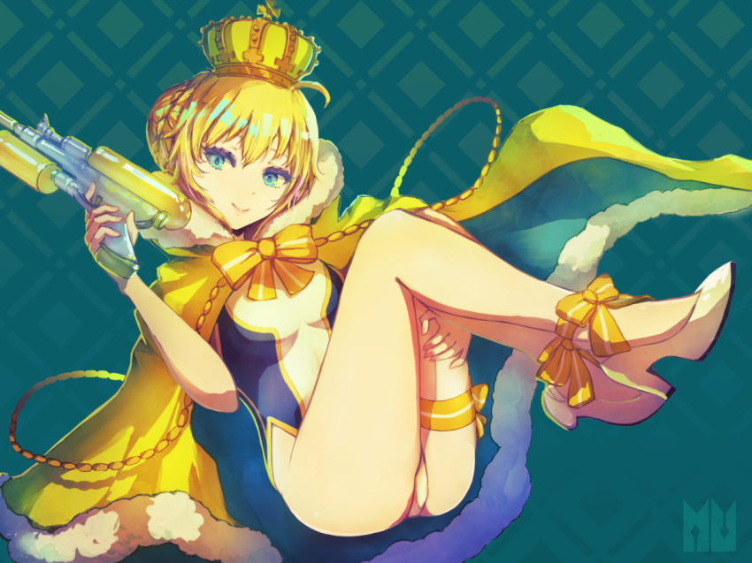 1girl artoria_pendragon_(fate) artoria_pendragon_(swimsuit_archer)_(fate) artoria_pendragon_(swimsuit_archer)_(third_ascension)_(fate) ass bad_id bad_pixiv_id blonde_hair blue_cloak blue_eyes blush bow breasts cloak closed_mouth commentary_request crown fate/grand_order fate_(series) female_focus fingernails full_body fur-trimmed_cloak fur-trimmed_hood fur_trim green_crown hair_between_eyes hand_up head_tilt high_heels holding hood hood_down hood_up looking_at_viewer medium_breasts mini_crown minyom one-piece_swimsuit shoes smile solo striped_bow swimsuit water_gun white_one-piece_swimsuit white_shoes yellow_bow yellow_cloak