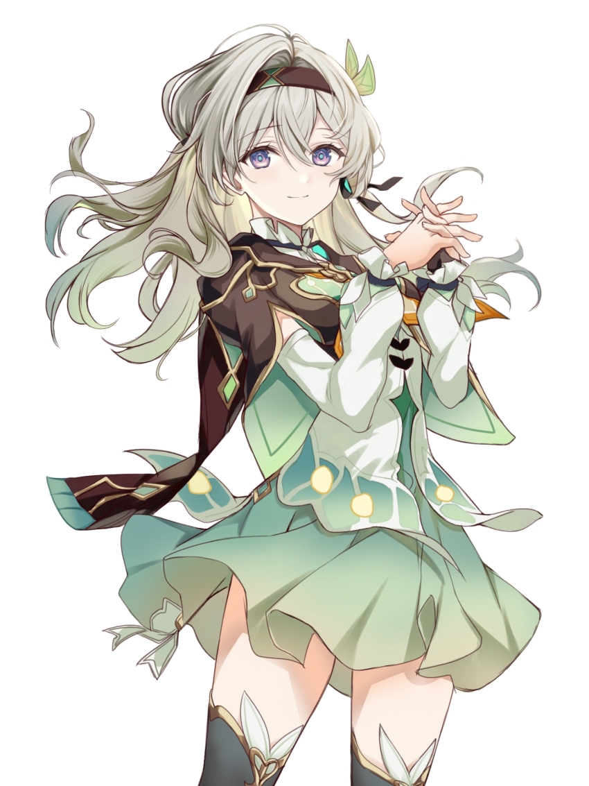 1girl black_hairband blue_pupils bridal_gauntlets commentary cowboy_shot firefly_(honkai:_star_rail) green_skirt green_thighhighs grey_hair hair_between_eyes hairband highres honkai:_star_rail honkai_(series) interlocked_fingers long_hair long_sleeves looking_at_viewer purple_eyes saint_laurent_paris shirt simple_background single_bridal_gauntlet skirt smile solo symbol-only_commentary thighhighs white_background white_shirt