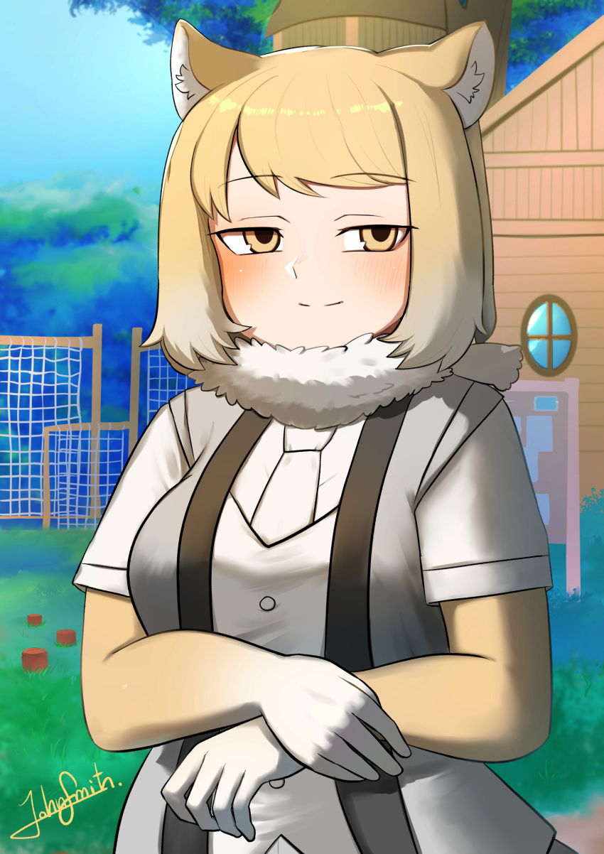 1girl animal animal_ears blush brown_eyes brown_hair closed_mouth fox highres jitome john_(a2556349) kemono_friends looking_at_viewer shirt short_hair short_sleeves smile solo tibetan_fox_(kemono_friends) tibetan_sand_fox white_hair