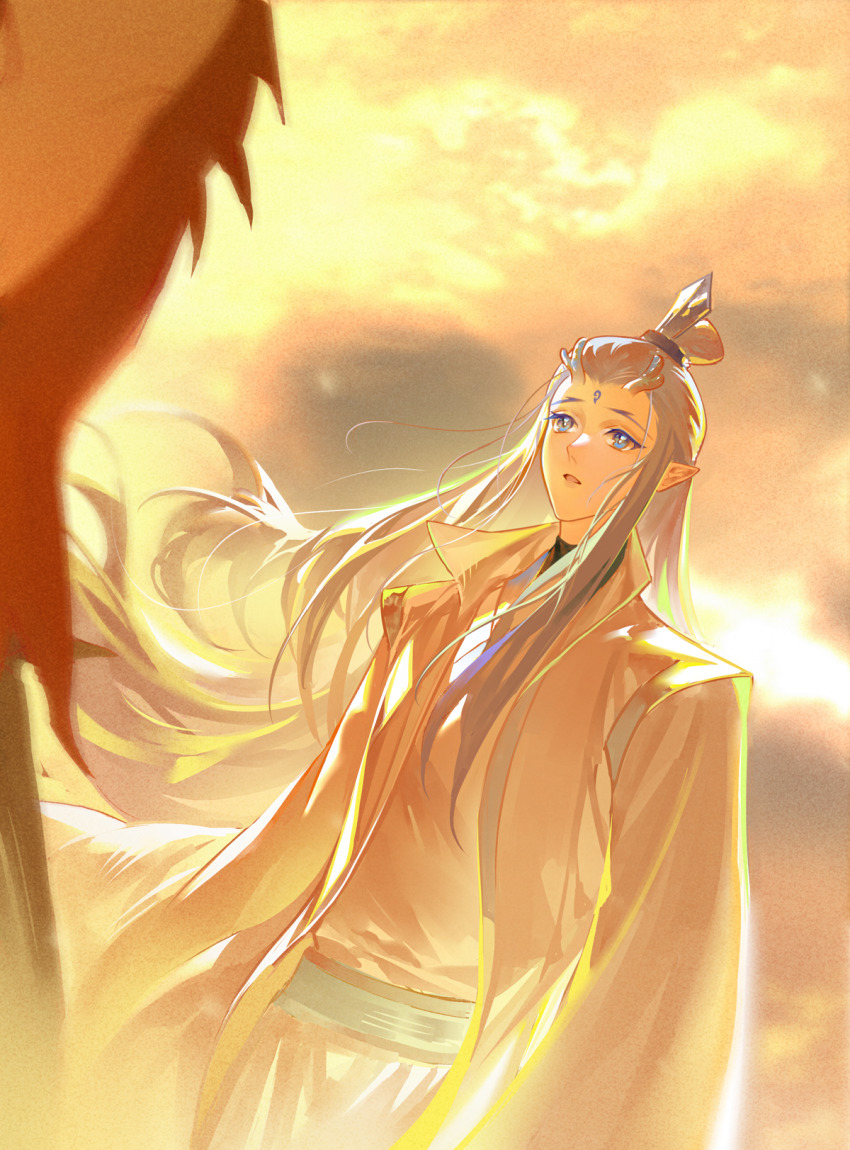 2boys ao_bing_(nezha_zhi_motong_jiangshi) blue_eyes chinese_clothes cloud dragon_boy dragon_horns facial_mark floating_hair forehead_mark highres horns long_hair long_sleeves male_focus multiple_boys nezha_(nezha_zhi_motong_jiangshi) nezha_zhi_motong_jiangshi outdoors parted_lips pointy_ears robe sky solo solo_focus sunset upper_body watermark white_hair wide_sleeves wind yinzinmiemie