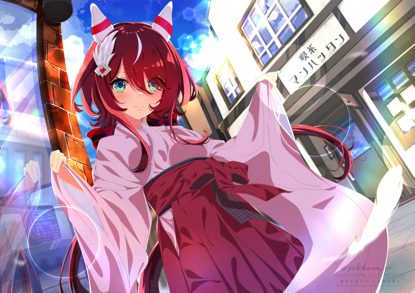 1girl absurdres alternate_costume breasts building green_eyes hakama highres horse_girl japanese_clothes juri-arima lens_flare long_sleeves looking_at_viewer low_twintails red_hair ribbon sky small_breasts solo taishou taishou_roman_(yoasobi) twintails twitter_username umamusume win_variation_(umamusume)