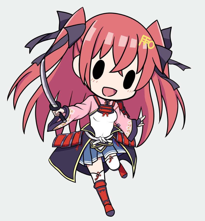 1girl armor black_eyes blank_eyes blue_skirt bridal_gauntlets chibi commentary full_body grey_background hair_ornament hairclip highres holding holding_sword holding_weapon japanese_armor japanese_clothes jouizumi_masamune katana kimono long_hair open_mouth pink_kimono red_hair skirt smile solo standing standing_on_one_leg sumiboshi_(zatsuha) suneate sword tenka_hyakken two_side_up waist_cape weapon