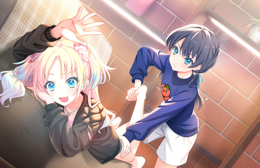 2girls :d :| arm_up bare_legs barefoot black_jacket black_shorts blonde_hair blue_eyes blue_hair blue_ribbon blue_sweater brick_wall casual checkered_clothes checkered_shorts closed_mouth couch dark_blue_hair dutch_angle fang flower game_cg gradient_hair hair_flower hair_ornament hair_ribbon hand_on_another&#039;s_foot hand_on_another&#039;s_thigh highres jacket leather leather_jacket light_blue_hair light_particles link!_like!_love_live! long_hair long_sleeves loungewear love_live! low_twintails lying massage mole mole_on_neck multicolored_hair multiple_girls murano_sayaka murano_sayaka_(summer_loungewear) nervous_smile official_art on_couch on_stomach open_mouth osawa_rurino osawa_rurino_(summer_casual) parted_bangs pink_flower pink_shirt raised_eyebrow ribbon shirt short_shorts shorts smile split_mouth sweater third-party_source twintails v-shaped_eyebrows virtual_youtuber white_flower white_shorts
