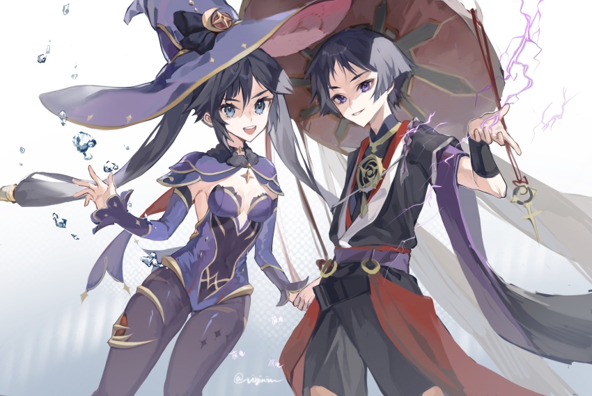1boy 1girl armor black_hair blue_eyes bow breasts bubble detached_sleeves genshin_impact gold_trim hair_between_eyes hair_bow hat highres holding_hands japanese_armor kote kurokote leotard lightning long_hair looking_at_viewer mona_(genshin_impact) open_clothes open_hand open_mouth open_shirt parted_lips purple_eyes purple_hair purple_leotard sash scaramouche_(genshin_impact) short_sleeves shorts sidelocks simple_background skin_tight smile standing twintails twitter_username veil water wide_sleeves witch_hat zi_yin