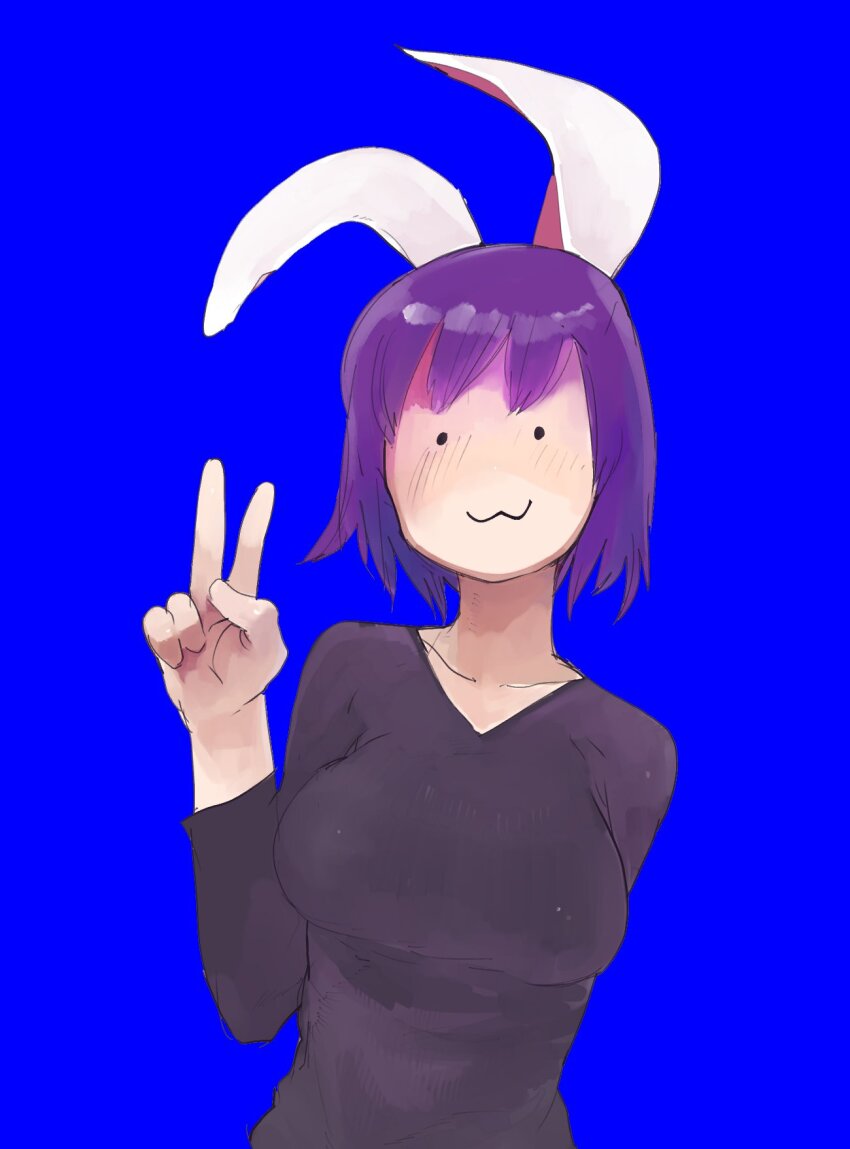 1girl :3 animal_ears arm_behind_back black_eyes black_shirt blue_background breasts closed_mouth collarbone cookie_(touhou) fake_hisui_(cookie) hand_up highres jpeg_artifacts large_breasts mob_face no_nose purple_hair rabbit_ears raichiyo reisen_udongein_inaba shirt short_hair simple_background smile solid_circle_eyes solo taut_clothes taut_shirt touhou v v-neck
