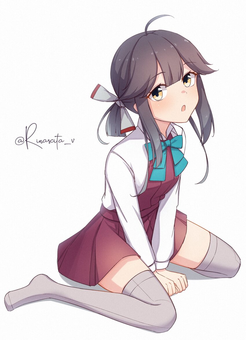 1girl ahoge aqua_bow aqua_bowtie aticsanir between_legs blue-framed_eyewear blue_bow blue_bowtie bow bowtie dress gradient_hair grey_thighhighs hair_over_eyes hair_ribbon hayanami_(kancolle) highres kantai_collection long_sleeves multicolored_hair one-hour_drawing_challenge pleated_dress purple_dress ribbon seamed_legwear short_hair side-seamed_legwear side_ponytail sitting thighhighs wariza white_ribbon yellow_eyes