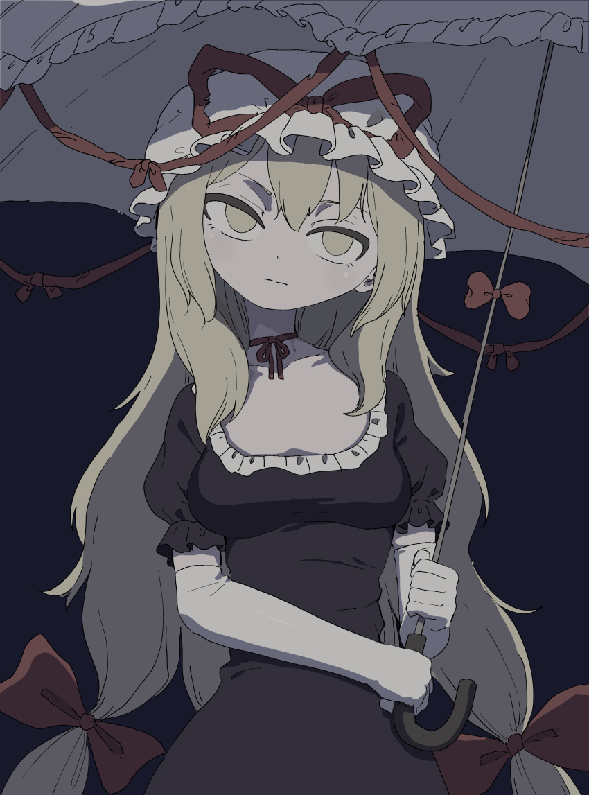 1girl absurdres blonde_hair choker closed_mouth collarbone dark_background dress elbow_gloves expressionless frills gloves hair_between_eyes hair_ribbon hat highres holding holding_umbrella long_hair mob_cap purple_dress ribbon ribbon_choker short_sleeves solo touhou umbrella upper_body uzou_(uzooooooooo) very_long_hair white_gloves yakumo_yukari yellow_eyes