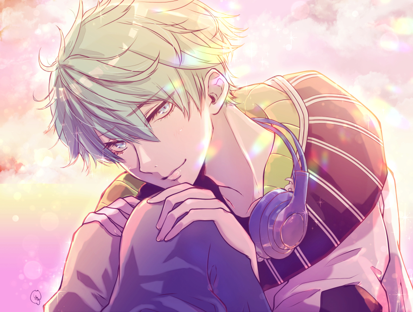 1boy blue_eyes copyright_request green_hair hair_between_eyes headphones headphones_around_neck highres knees_up looking_at_viewer male_focus nekominaminoriya sitting solo
