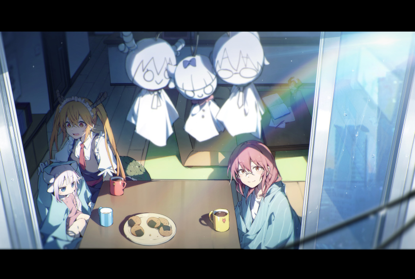 3girls blonde_hair blurry blurry_foreground coffee_mug commentary cup depth_of_field dragon_horns dragon_tail food hair_down highres horns indoors kanna_kamui kobayashi-san_chi_no_maidragon kobayashi_(maidragon) letterboxed light_particles light_purple_hair looking_up mug multiple_girls on_floor oyo_hitsuji rainbow red_hair senbei sitting sunlight symbol-only_commentary tail teruterubouzu tohru_(maidragon) wooden_floor