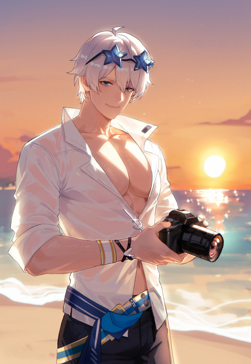 1boy ahoge backlighting beach belt black_pants blue-tinted_eyewear blue_belt blue_eyes bracelet camera center_opening closed_mouth cloud cloudy_sky collarbone collared_shirt commentary cowboy_shot english_commentary evening eyewear_on_head gradient_sky highres holding holding_camera honkai_(series) honkai_impact_3rd jewelry kevin_kaslana large_pectorals looking_at_viewer male_focus multiple_belts ocean official_alternate_costume orange_sky pants partially_unbuttoned pectoral_cleavage pectorals popped_collar purple_sky shinchora shirt shore short_hair sky smile solo star-shaped_eyewear star_(symbol) sunset three-quarter_sleeves tinted_eyewear toned toned_male two-handed very_short_hair wet wet_clothes wet_shirt white_hair white_shirt wristband