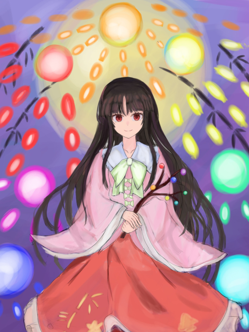 1girl 83mkneinlsqmebq black_hair bow bowtie branch closed_mouth commentary energy_ball green_bow green_bowtie highres holding holding_branch houraisan_kaguya jeweled_branch_of_hourai long_hair long_sleeves looking_at_viewer pink_shirt red_eyes red_skirt shirt skirt smile solo touhou very_long_hair wide_sleeves
