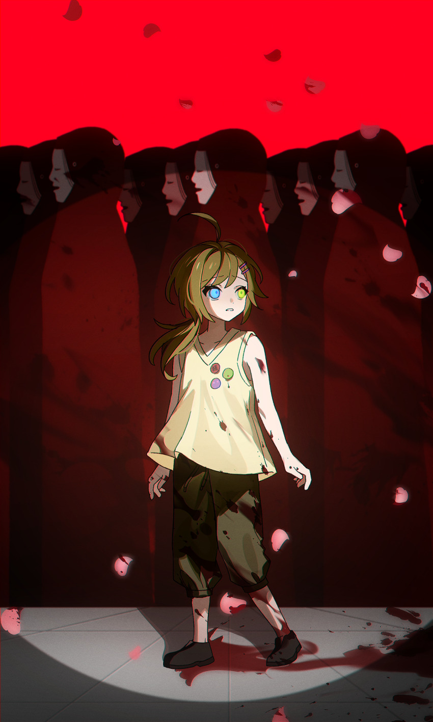 1girl 6+others ahoge ambiguous_gender arms_at_sides badge black_shoes blood blood_on_clothes blood_trail blue_eyes brown_hair button_badge character_request chinese_commentary commentary_request crowd falling_petals frown full_body glowing glowing_eyes green_eyes green_pants hair_ornament hair_over_shoulder hairclip heterochromia highres hood hood_up hooded_robe long_hair low_ponytail marching mask multiple_others niimura_kana noh_mask pants parted_lips petals ponytail red_background red_robe robe sakuraihum scared shigatsu_youka shoes spotlight tank_top yellow_tank_top