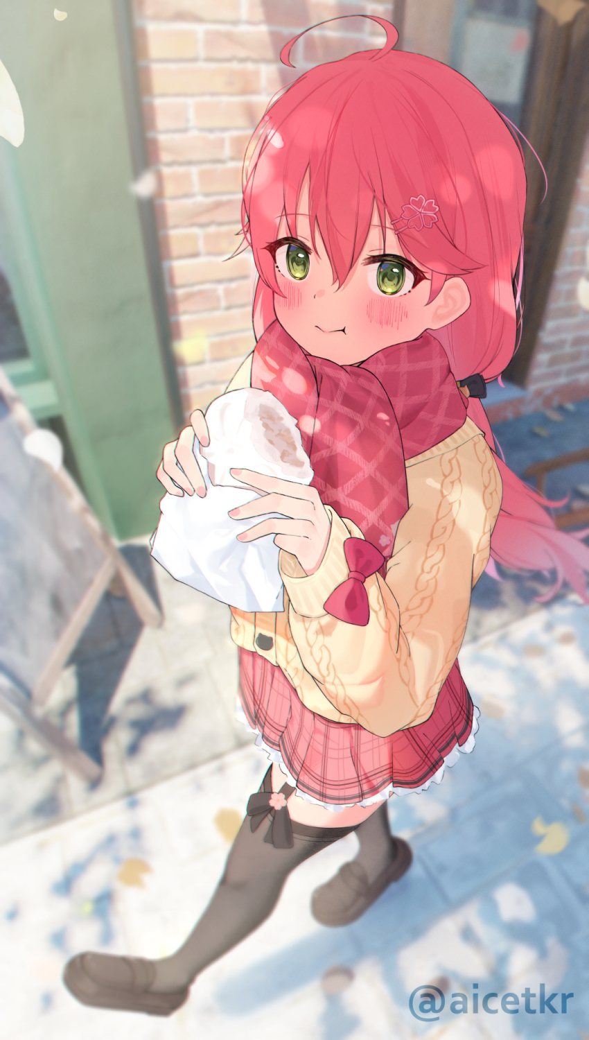 1girl ahoge aisu_(aicetkr) autumn black_bow black_shoes black_thighhighs blush bow bow_legwear cardigan chewing closed_mouth eating food full_body green_eyes hair_between_eyes hair_ornament highres holding holding_food hololive loafers long_hair long_sleeves looking_at_viewer low_twintails outdoors pink_hair plaid_clothes plaid_skirt pleated_skirt red_bow red_scarf red_skirt sakura_miko sakura_miko_(casual) scarf shoes skirt solo steamed_bun thighhighs twintails twitter_username virtual_youtuber walking yellow_cardigan