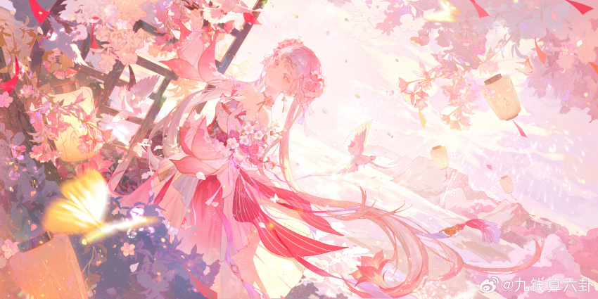 1girl absurdres architecture bare_shoulders bird breasts check_clothing chinese_commentary closed_mouth clothing_request colored_eyelashes commentary_request cowboy_shot detached_sleeves dress east_asian_architecture flower hair_flower hair_ornament highres jinhsi_(peach_blossom)_(wuthering_waves) jinhsi_(wuthering_waves) lantern long_hair looking_at_viewer official_alternate_costume paper_lantern pink_dress pink_flower pink_theme shachang small_breasts smile solo two-tone_dress very_long_hair white_bird white_dress white_eyelashes white_hair white_sleeves wuthering_waves