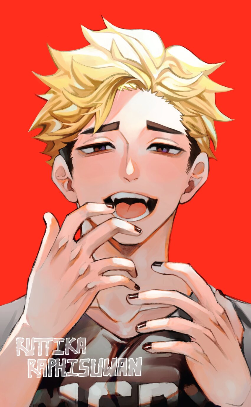 1boy absurdres aegyo_sal bad_id bad_twitter_id black_nails black_shirt blonde_hair brown_eyes brown_hair collarbone fangs haikyuu!! highres looking_at_viewer male_focus miya_atsumu multicolored_hair open_mouth parted_bangs portrait red_background ruttika_shin shirt short_hair simple_background slit_pupils solo teeth tongue two-tone_hair