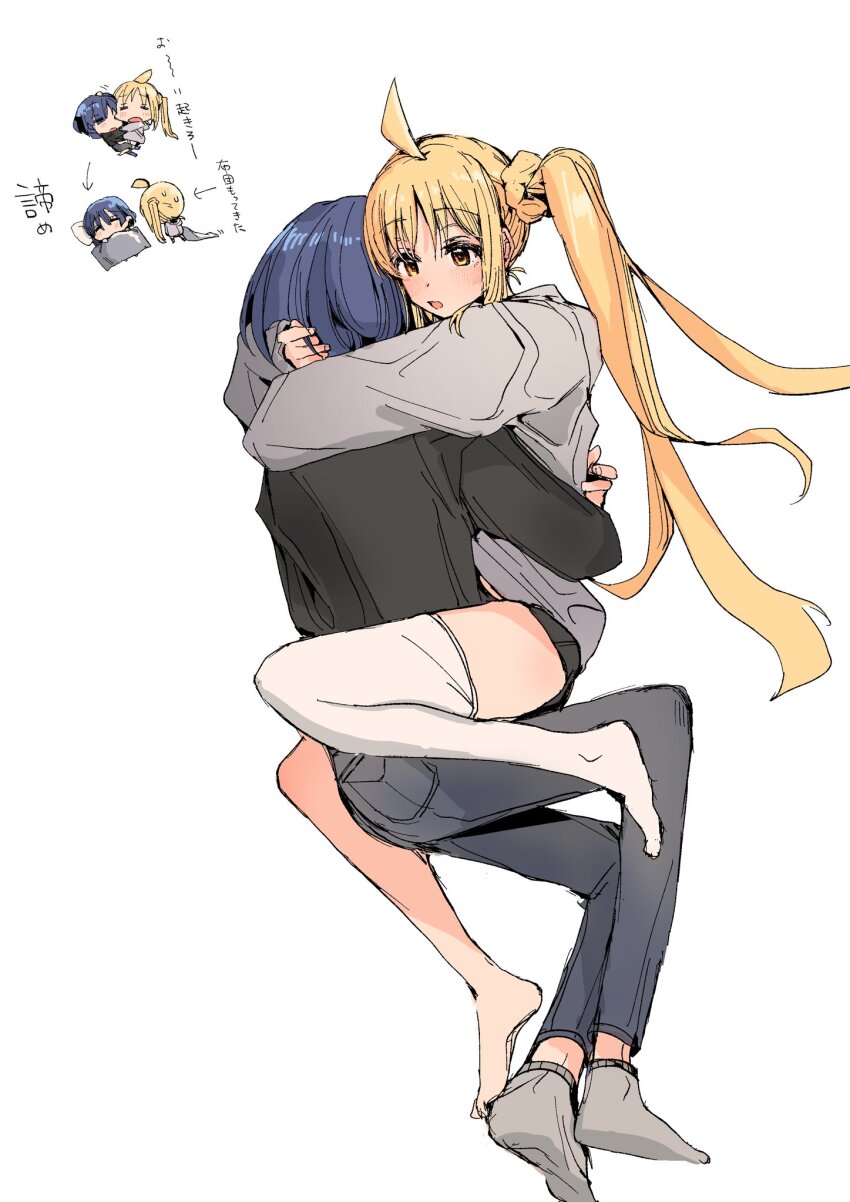 2girls ahoge black_shirt blonde_hair blue_hair blush bocchi_the_rock! commentary_request cuddling grey_hoodie grey_pants hand_in_another&#039;s_hair highres hood hoodie hug ijichi_nijika long_hair multiple_girls open_mouth pants red_eyes shirt short_hair side_ponytail simple_background single_thighhigh tamuhei_(6nasiki) thighhighs white_background white_thighhighs yamada_ryo yuri