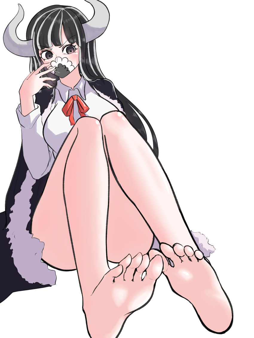 1girl absurdres angry bad_id bad_pixiv_id barefoot black_cape black_eyes black_hair blush buyange cape female_focus grey_hair highres horns legs long_hair long_legs looking_at_viewer mask mouth_mask multicolored_hair one_piece red_neckwear shirt simple_background solo toes two-tone_hair ulti_(one_piece) white_background white_shirt