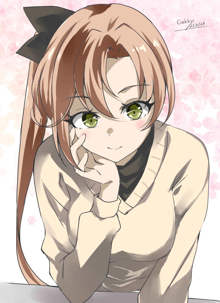 1girl akigumo_(kancolle) akigumo_kai_ni_(comiket)_(kancolle) akigumo_kai_ni_(kancolle) black_bow black_sweater bow brown_hair gakky green_eyes hair_bow highres kantai_collection layered_clothes leaning_forward long_hair mole mole_under_eye official_alternate_costume ponytail solo sweater upper_body white_sweater